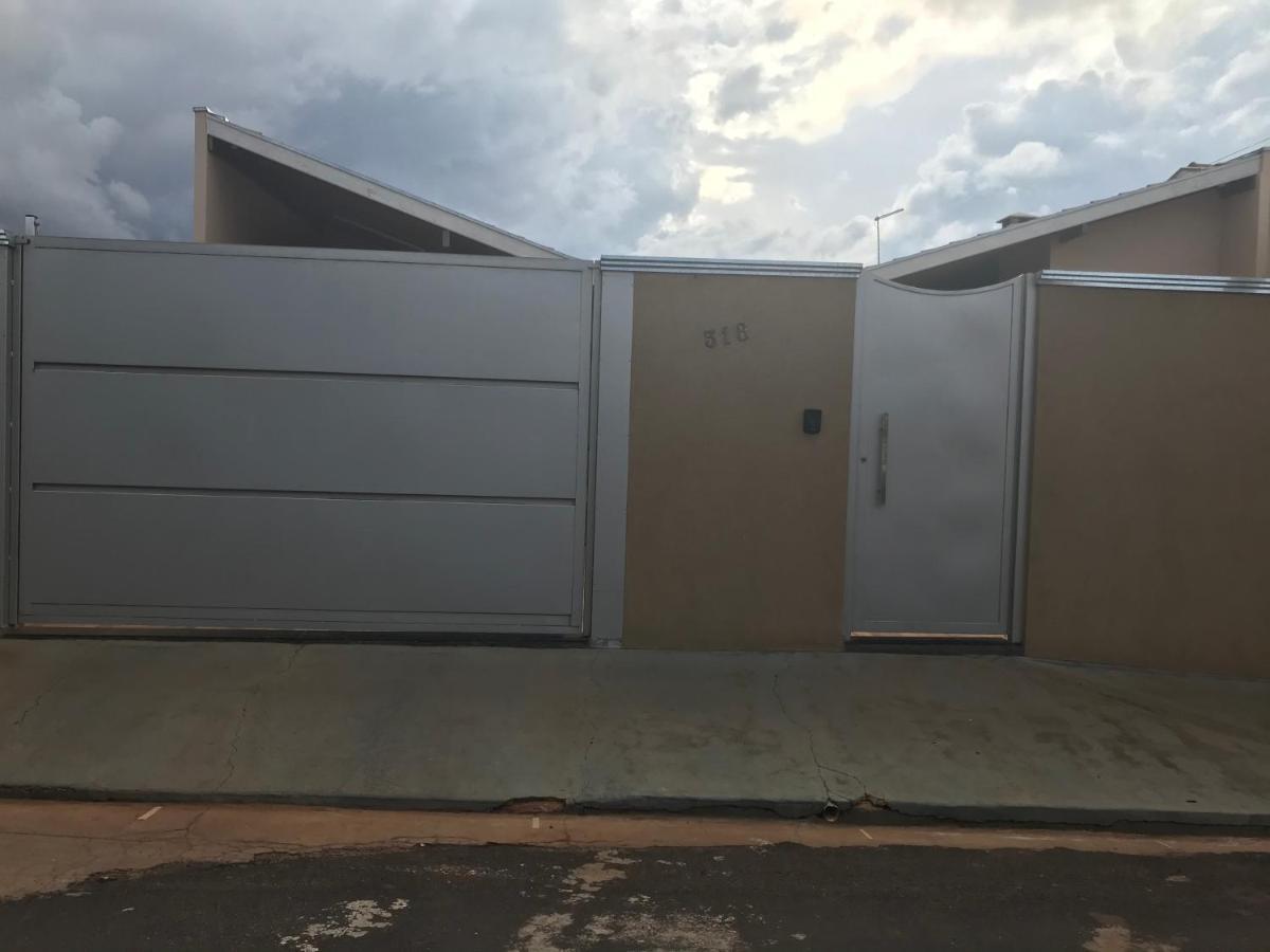 casa p temporada 2 irmãos Olímpia Exterior foto